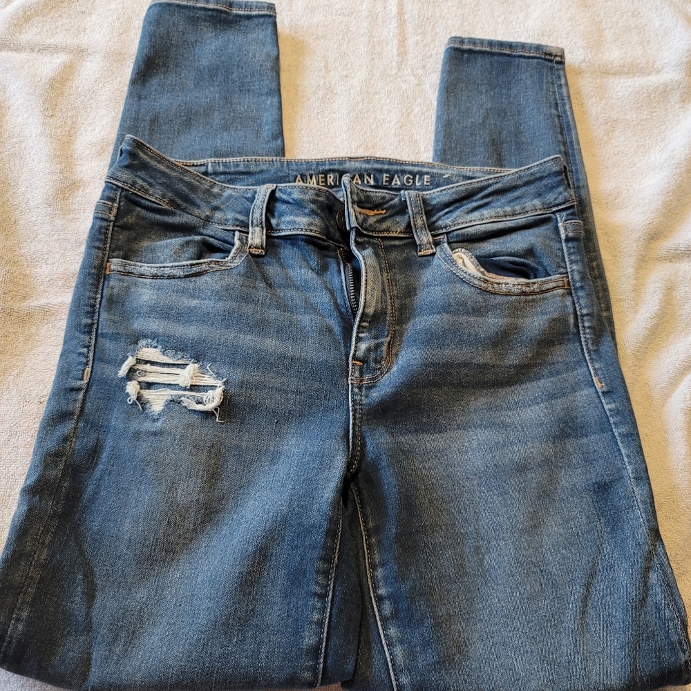 American eagle - Picture 3 of 6